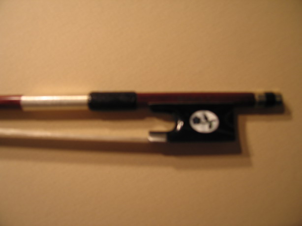 Fine Bull Horn Flower inlay Frog Violin Bow 4/4